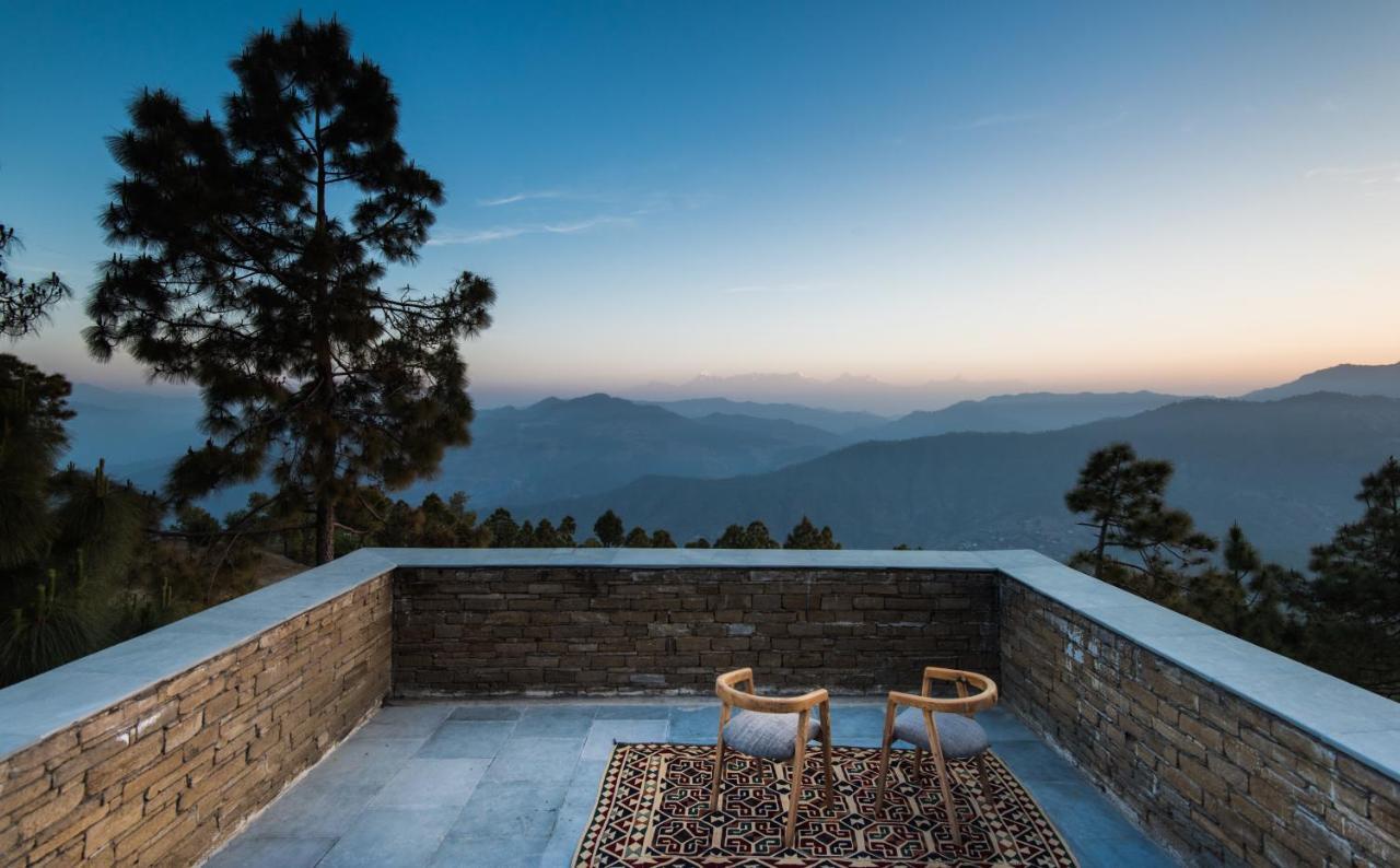 The Kumaon Ξενοδοχείο Binsar Εξωτερικό φωτογραφία